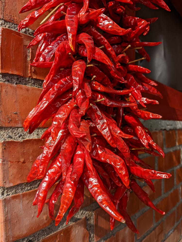 枋寮在地美食 食三香飯庄無菜單料理平價好吃別忘預約