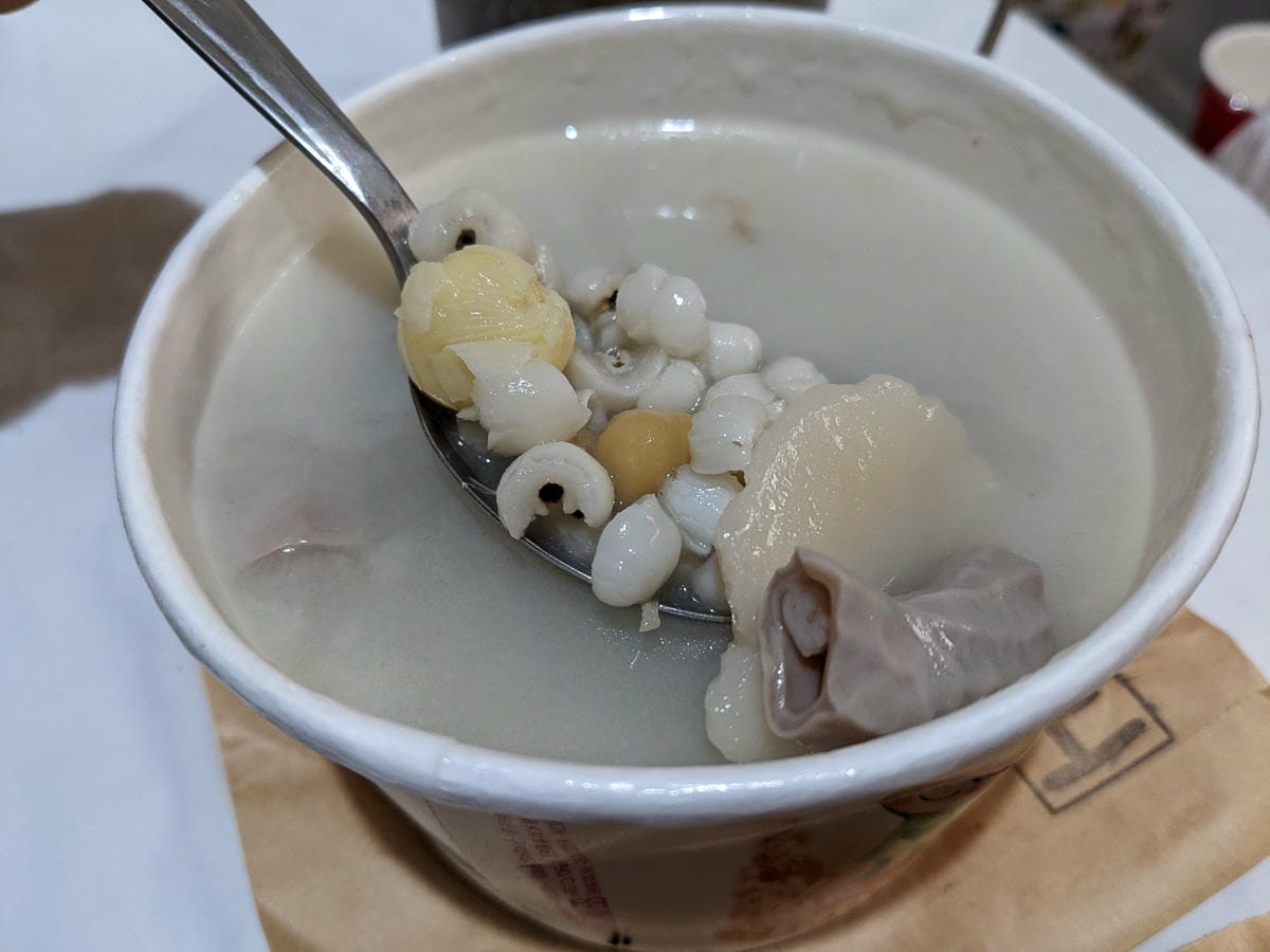 池上美食 豆腐豆包水煎包熱炒火鍋四神湯草粿甜點