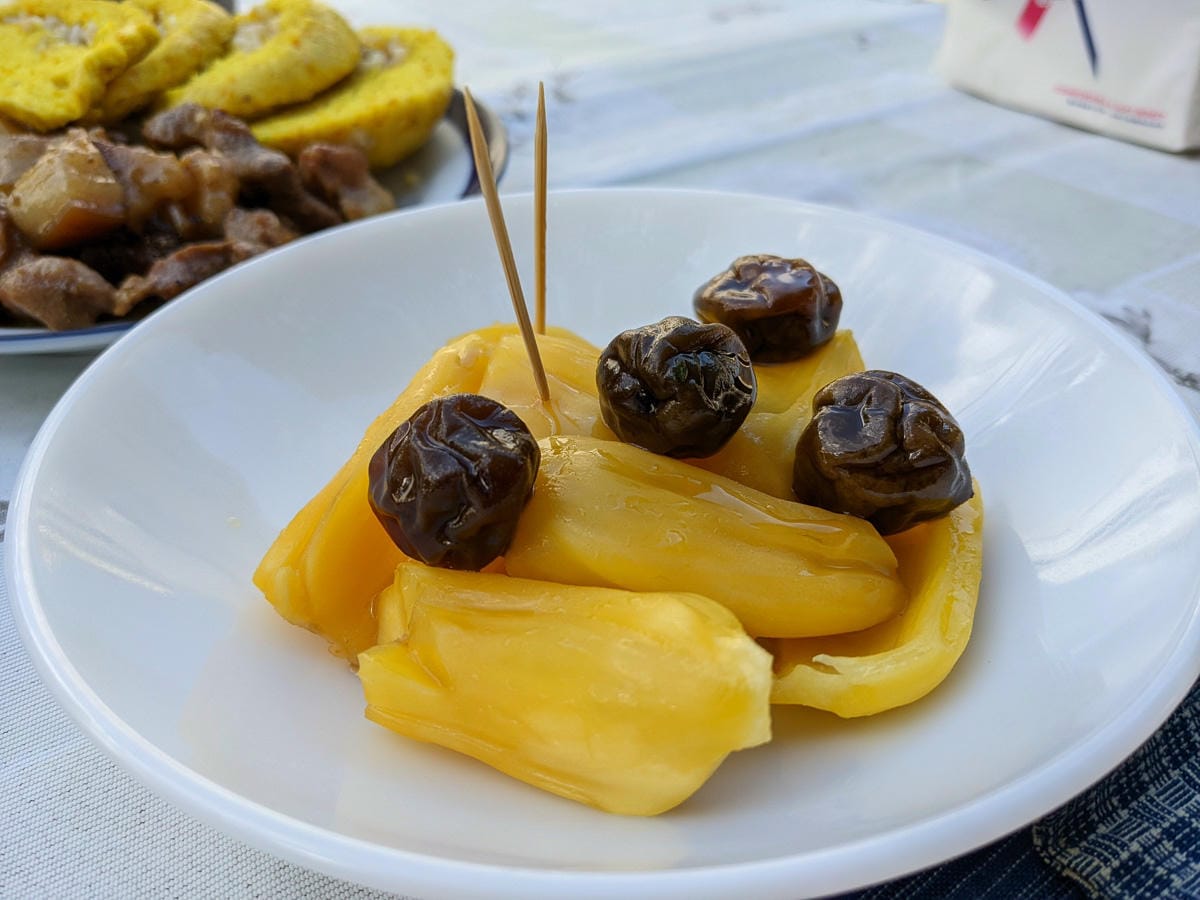 池上美食 豆腐豆包水煎包熱炒火鍋四神湯草粿甜點