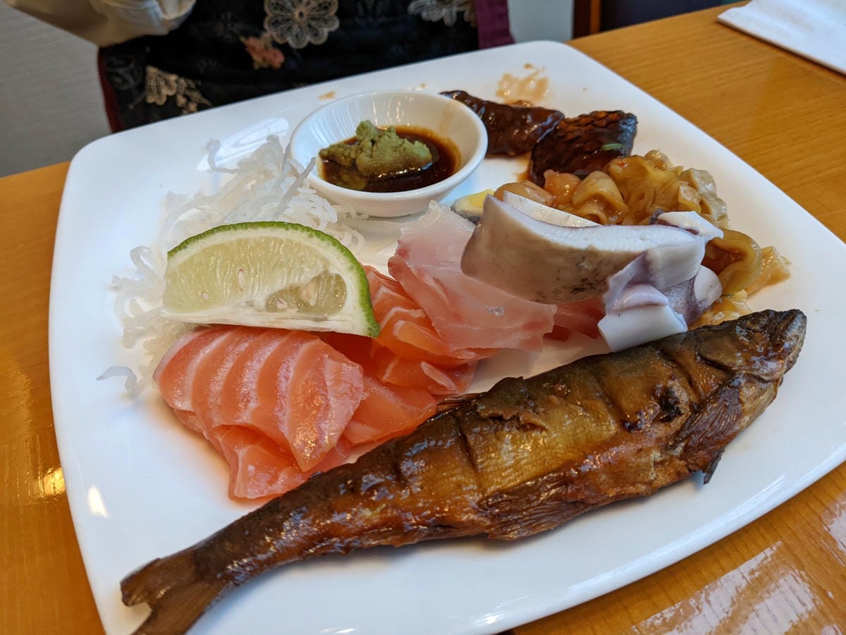 礁溪老爺自助餐住宿一泊二食早晚餐服務超棒 - 第17張圖 礁溪老爺自助餐住宿一泊二食早晚餐服務超棒