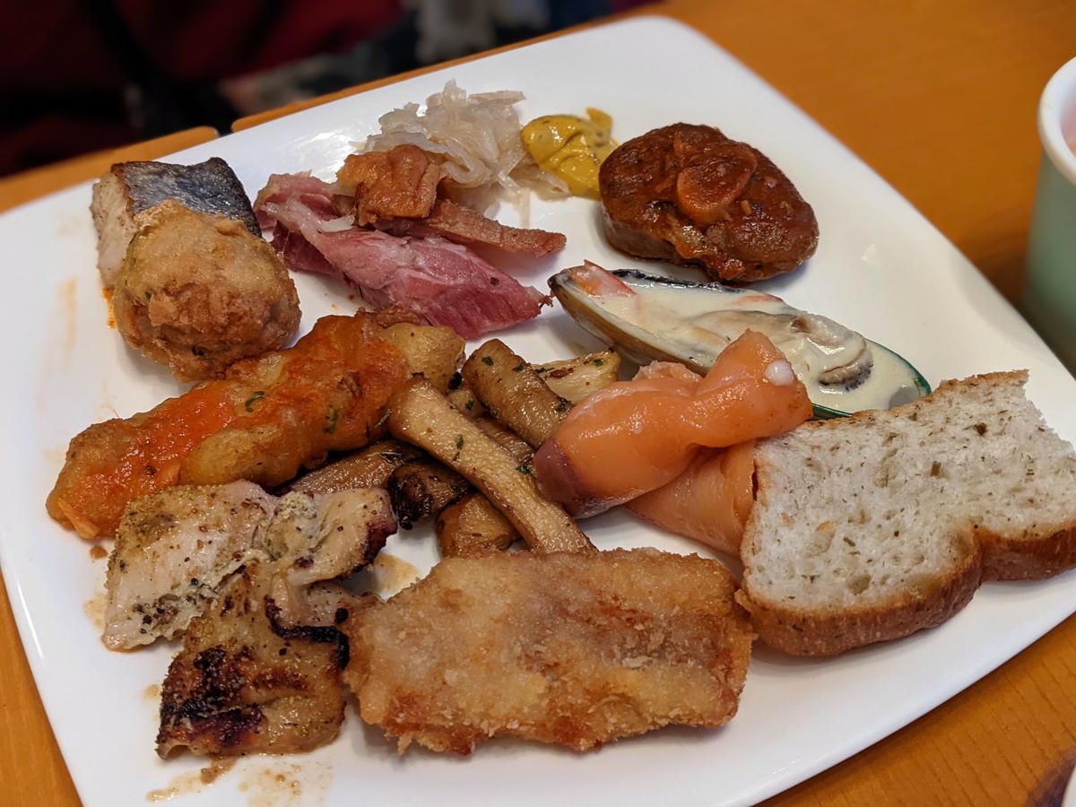 礁溪老爺自助餐住宿一泊二食早晚餐服務超棒 - 第20張圖 礁溪老爺自助餐住宿一泊二食早晚餐服務超棒