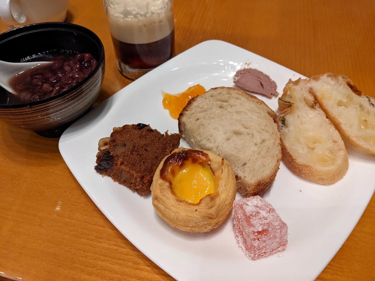 礁溪老爺自助餐住宿一泊二食早晚餐服務超棒 - 第21張圖 礁溪老爺自助餐住宿一泊二食早晚餐服務超棒