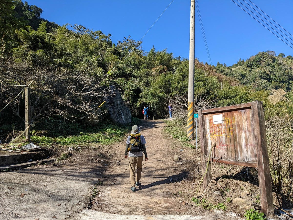 苗栗小百岳馬那邦山 值得沈醉四季聖稜之美