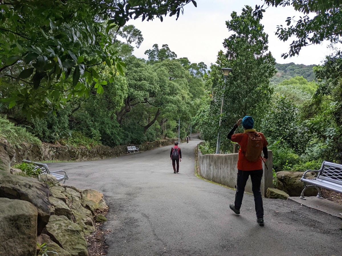 北投石牌軍艦岩丹鳳山爬山步道 非傳統路線連走