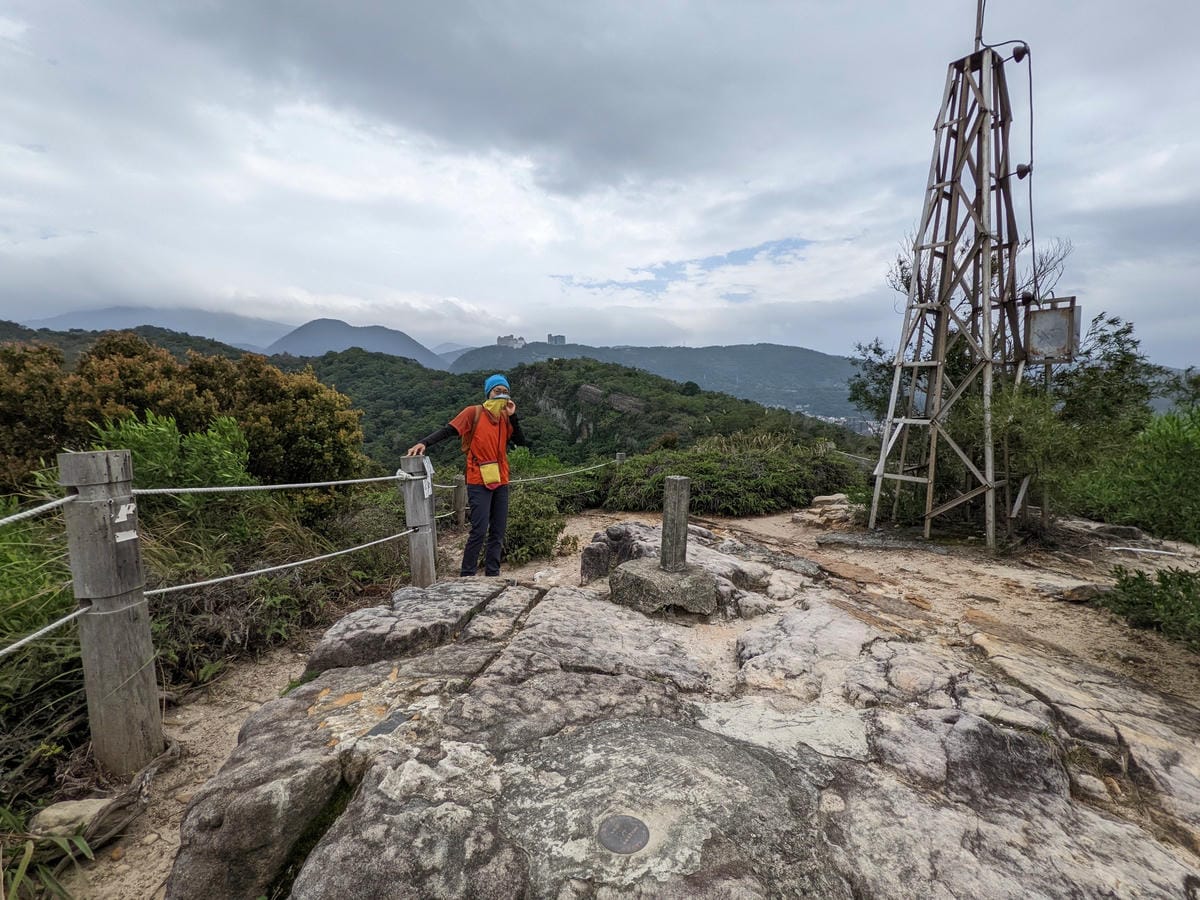 北投石牌軍艦岩丹鳳山爬山步道 非傳統路線連走