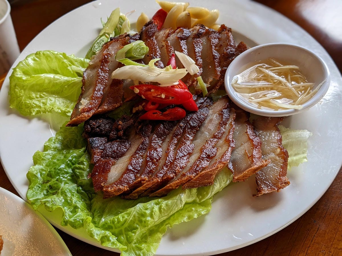 清境奧萬大餐廳塔洛灣甕仔雞 平日有開不錯吃