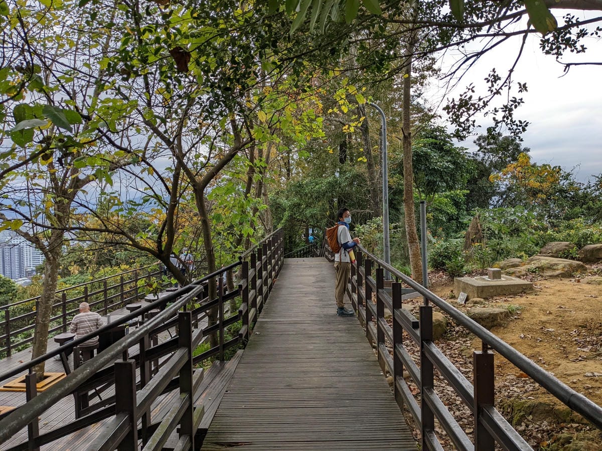台北景美捷運登山 仙跡岩步道自然健行
