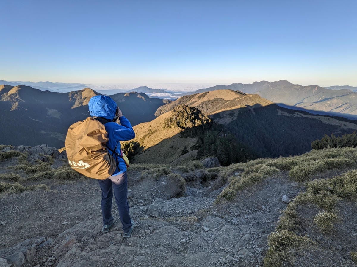 百岳合歡西峰 高山一日合歡北峰不下華岡