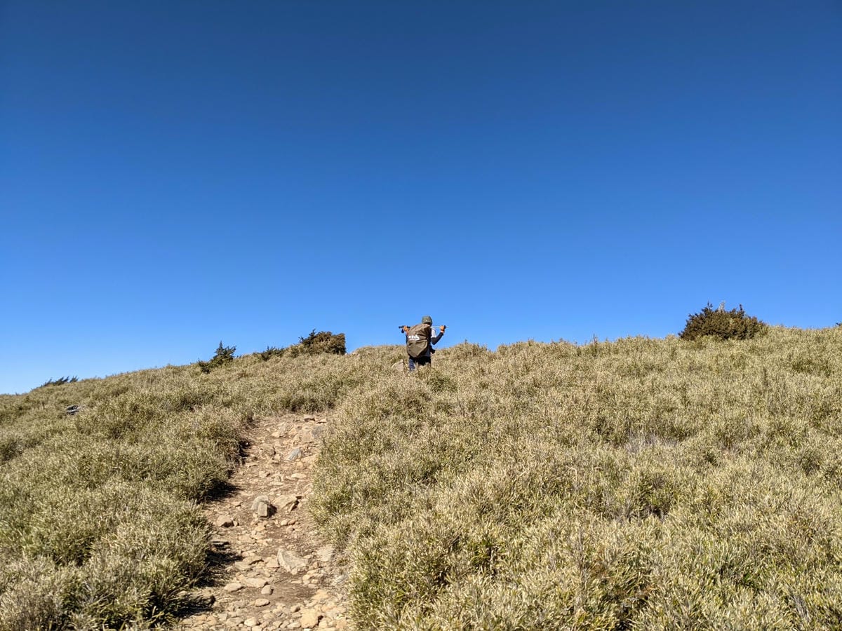 百岳合歡西峰 高山一日合歡北峰不下華岡
