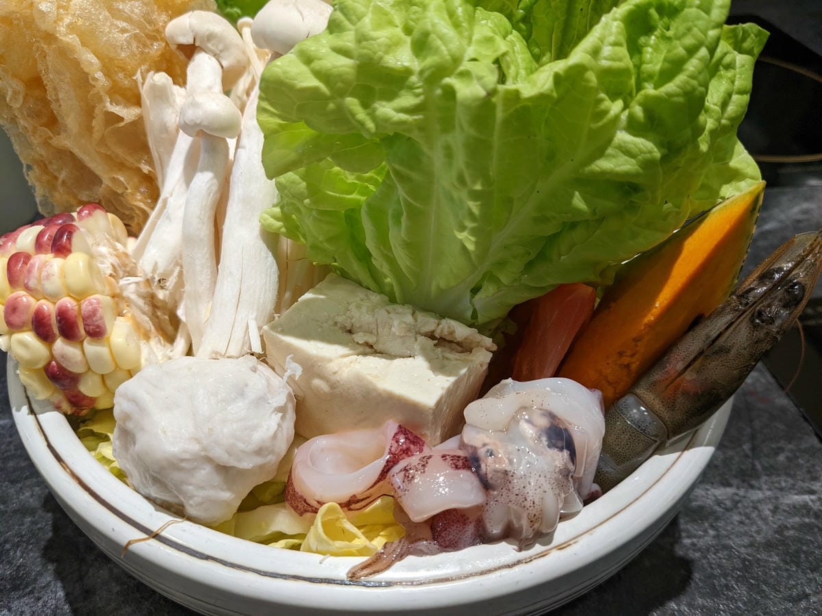 草屯澎漁海味火鍋壽司 吃了會開心的火鍋