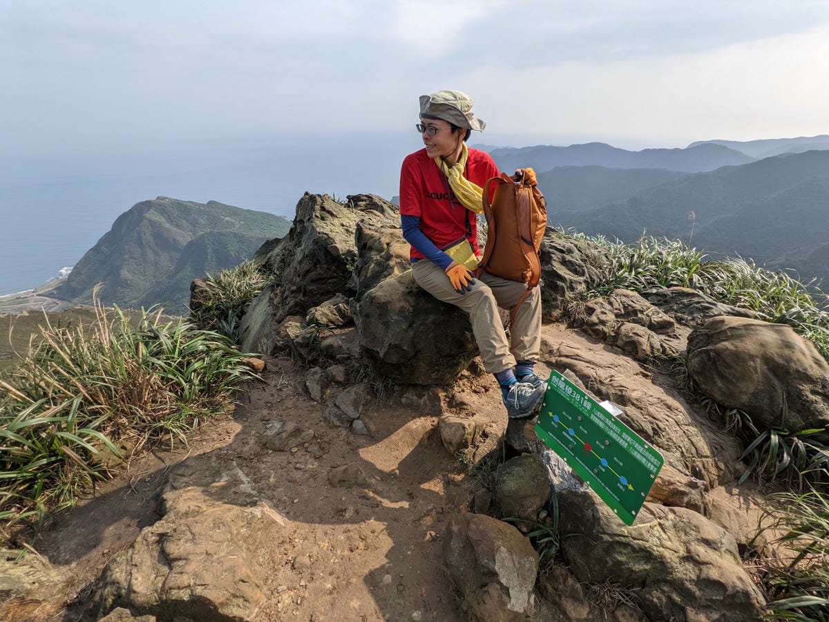 劍龍稜新路線 鋸齒稜茶壺山稜線縱走之繩索已拆
