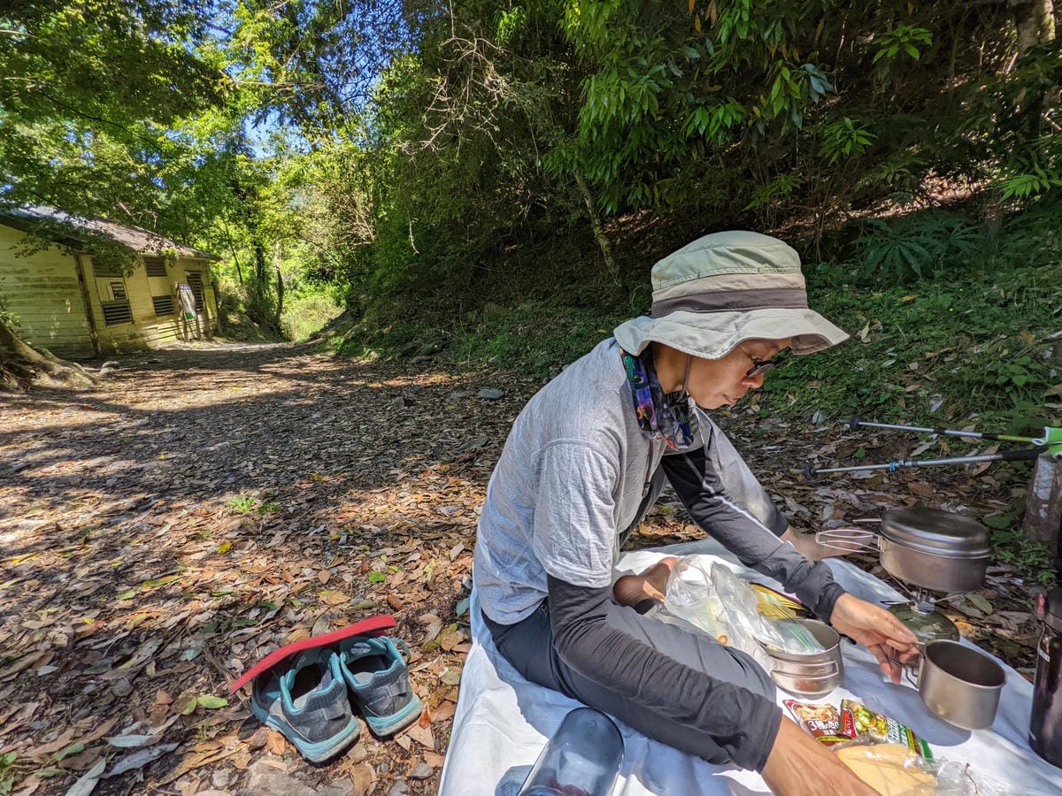 大小霸群峰 夜宿觀霧營地大鹿林道九九山莊每天20公里起跳
