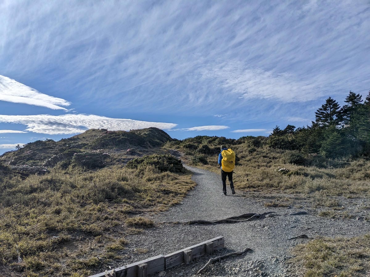 大小霸群峰 夜宿觀霧營地大鹿林道九九山莊-2