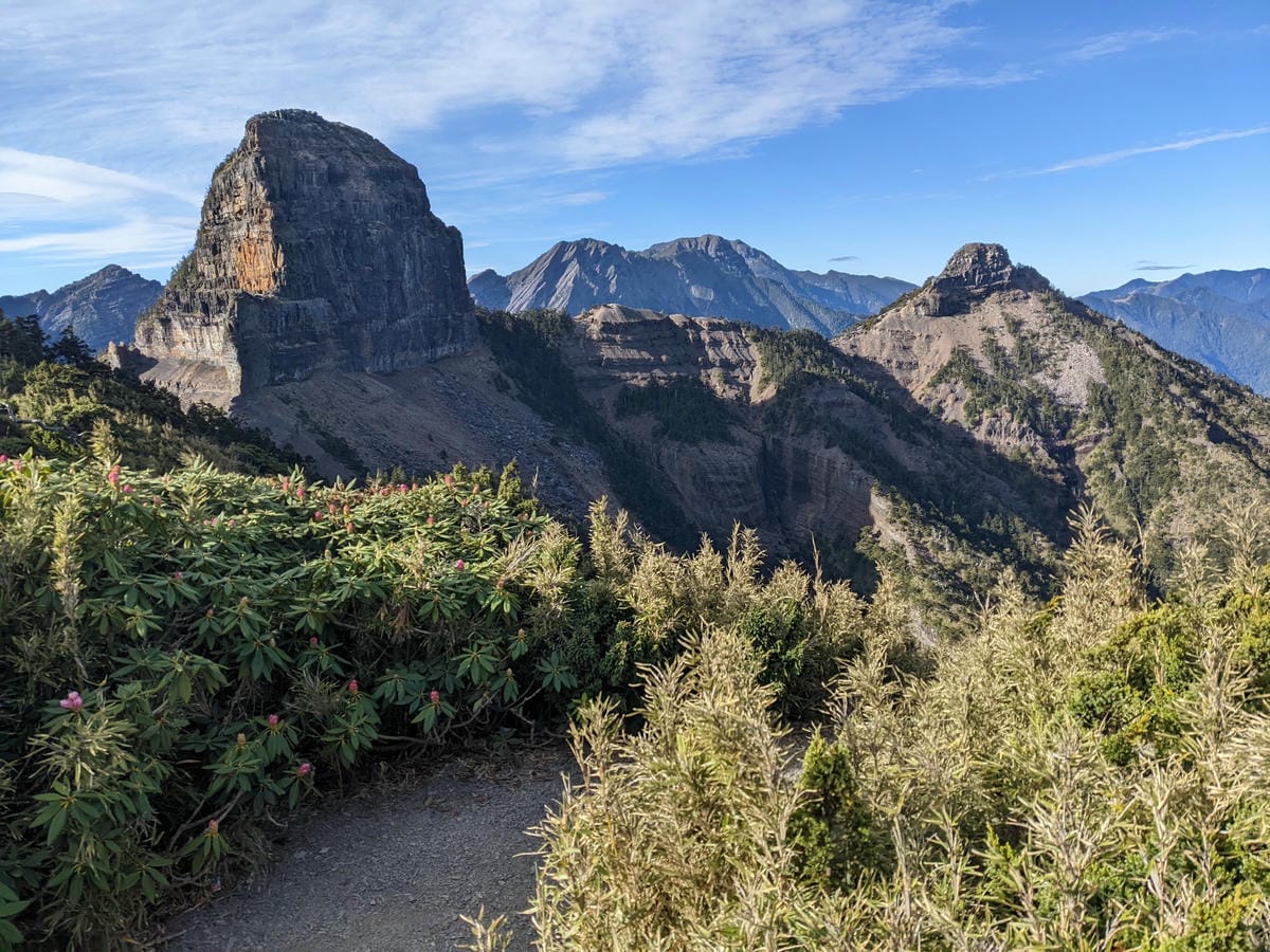 大小霸群峰 夜宿觀霧營地大鹿林道九九山莊-2