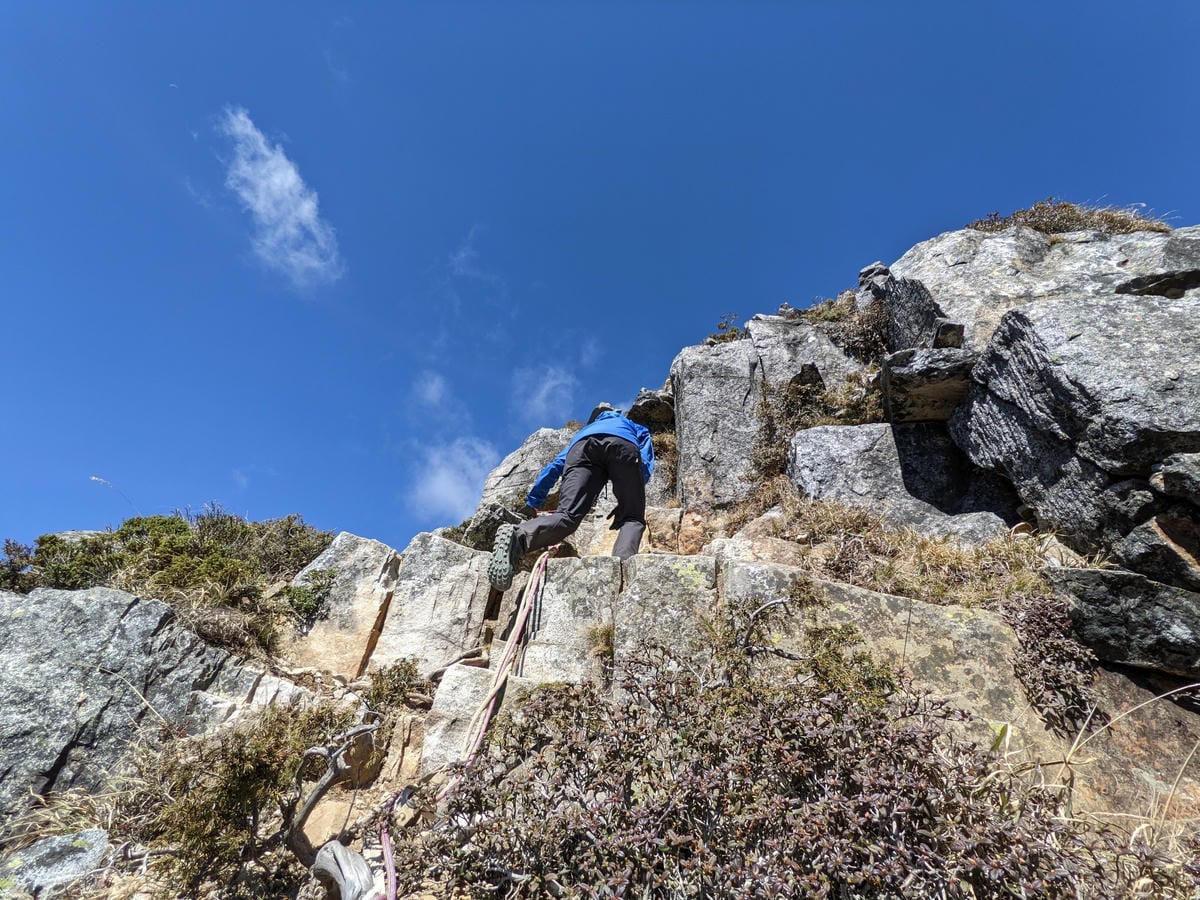 大小霸群峰 夜宿觀霧營地大鹿林道九九山莊-2