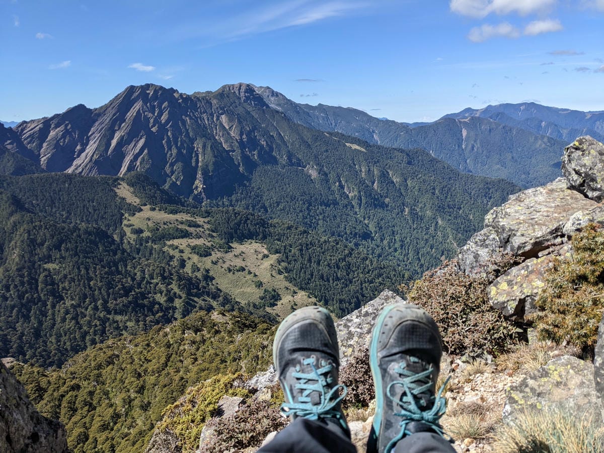 大小霸群峰 夜宿觀霧營地大鹿林道九九山莊-2