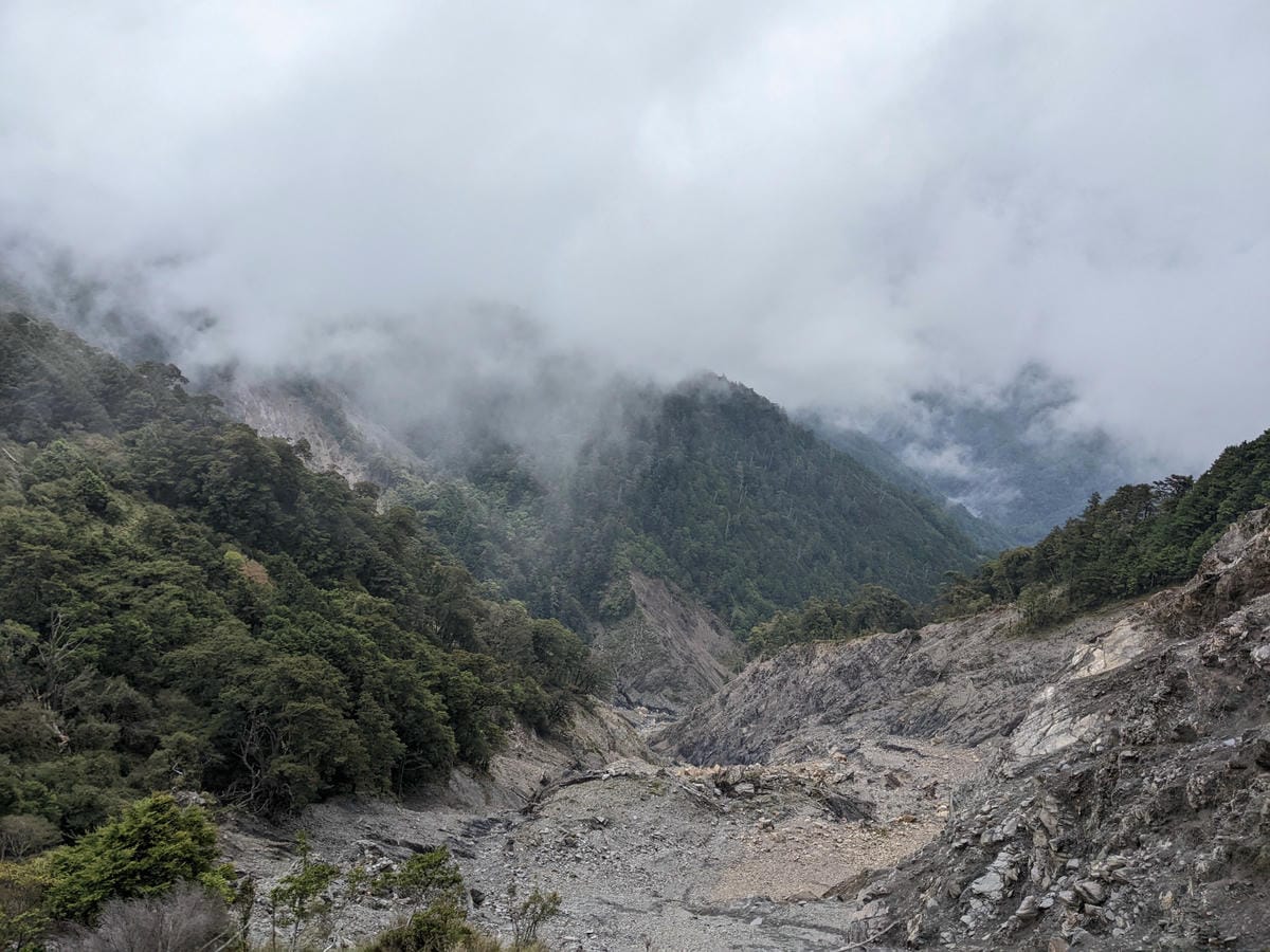 南橫F4 庫哈諾辛山&關山｜庫哈諾辛山ing