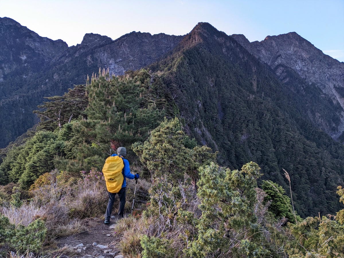 南橫F4 庫哈諾辛山&關山｜夜宿庫哈諾辛山屋｜關山GO
