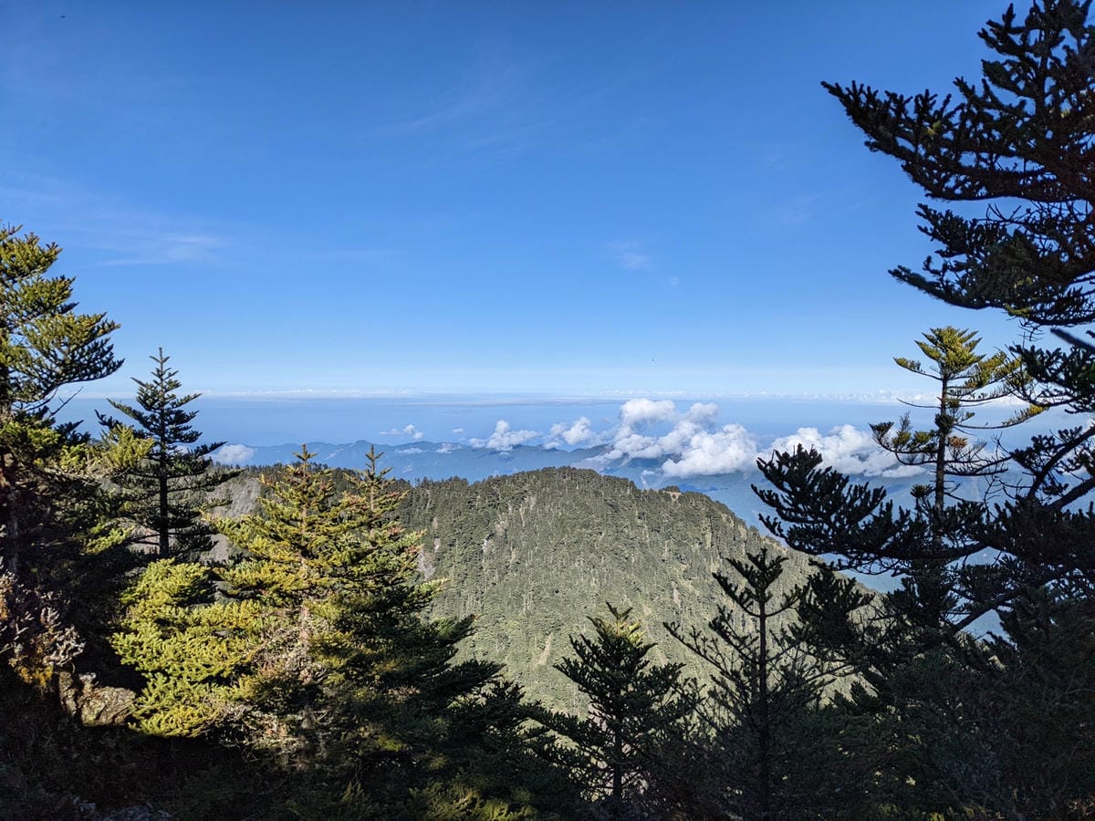 南橫F4 庫哈諾辛山&關山｜夜宿庫哈諾辛山屋｜關山GO