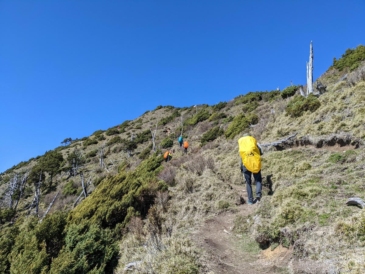 南橫F4 庫哈諾辛山&關山｜夜宿庫哈諾辛山屋｜關山GO