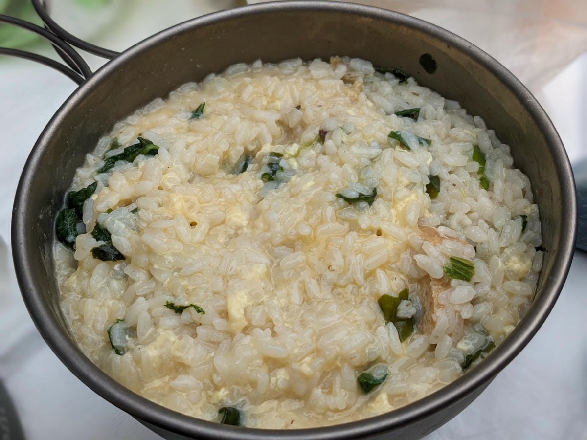 雪北山屋｜純粹黑與白童話小屋