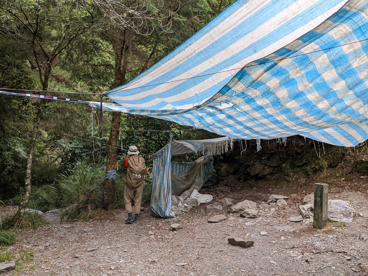 中橫四辣畢祿山 練的是心志練的是腿