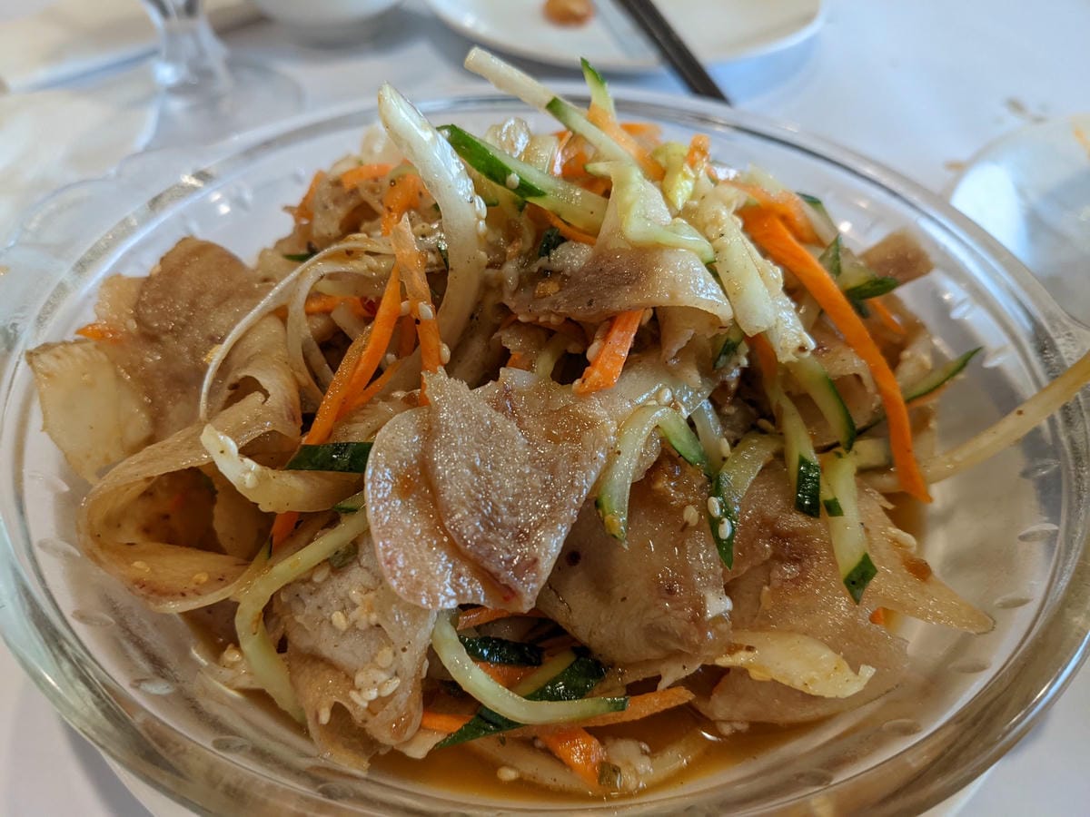 傲翔中泰料理永吉店