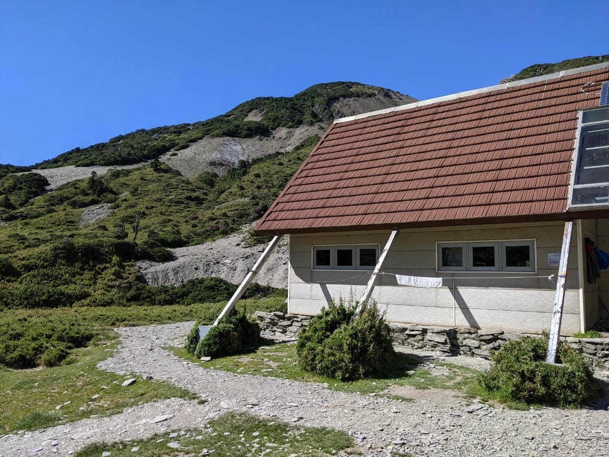 南湖圈谷山屋|北一段南湖大山重要基地 - 第6張圖 南湖圈谷山屋|北一段南湖大山重要基地