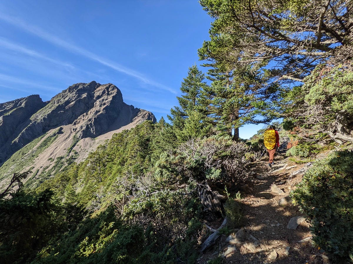 玉山北峰 走進千元大鈔百岳高山