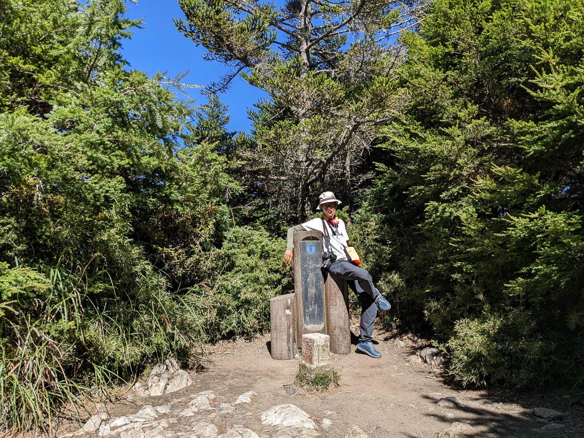 南湖大山難度行程記錄｜圈谷前的眼淚｜碎石坡