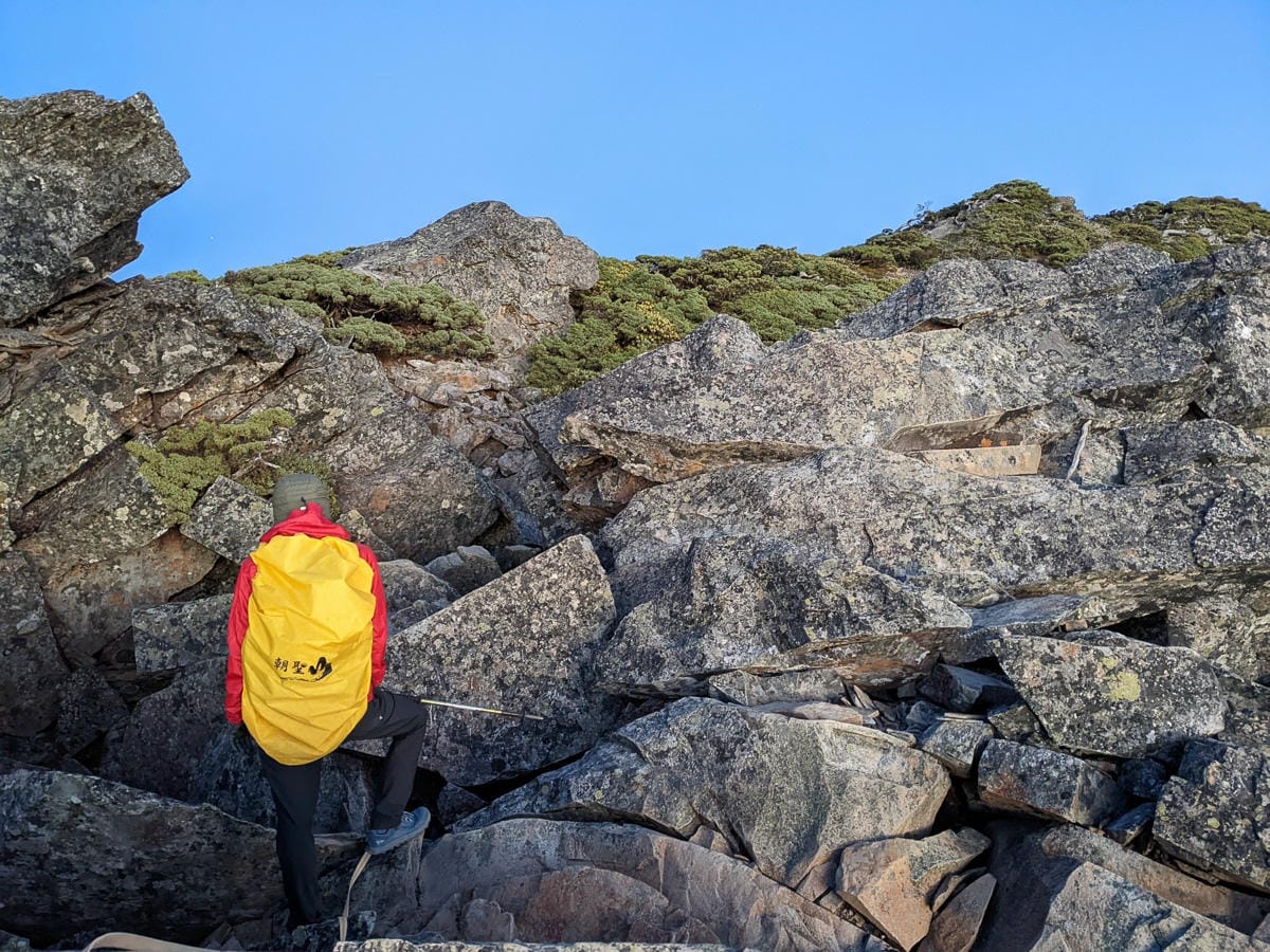 南湖大山難度行程記錄｜中央山脈北一段寂寥岩漠