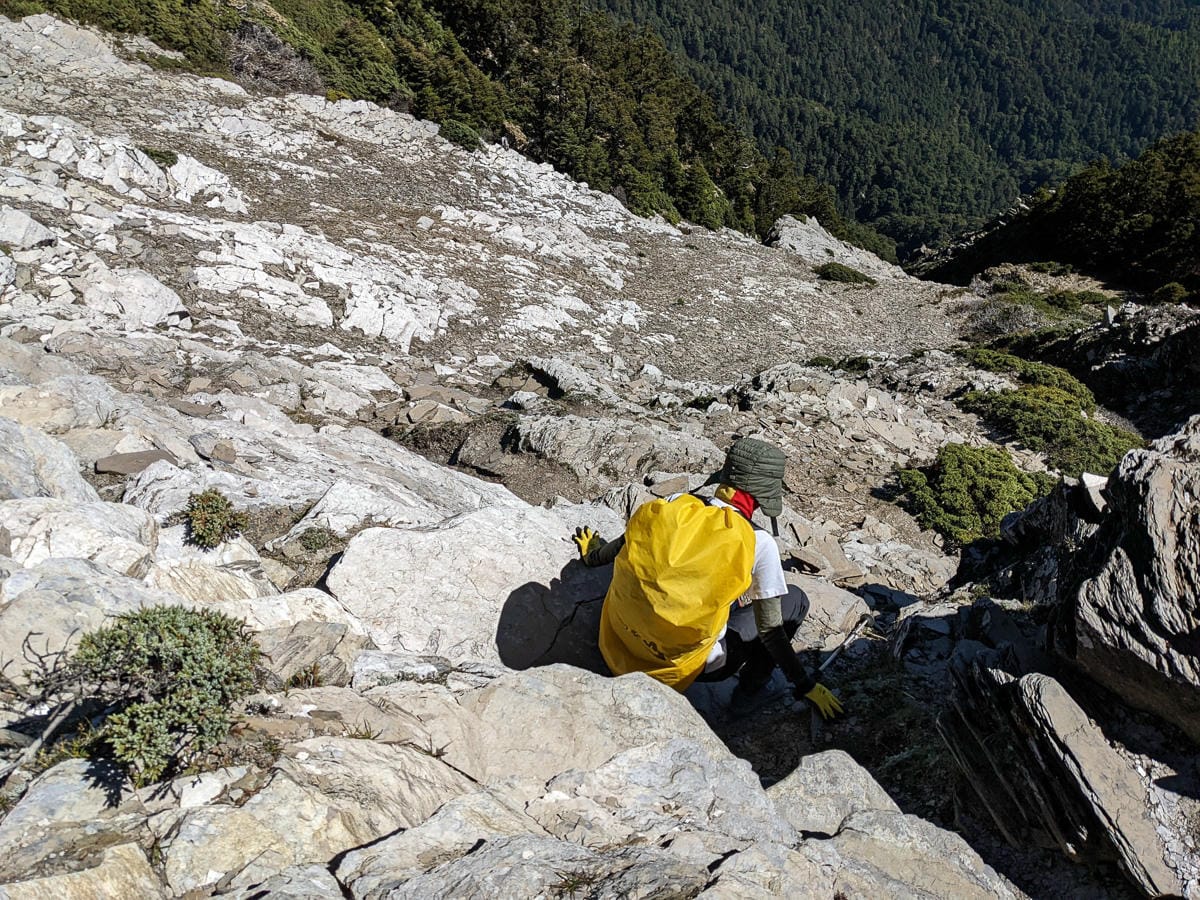 南湖大山難度行程記錄｜中央山脈北一段寂寥岩漠
