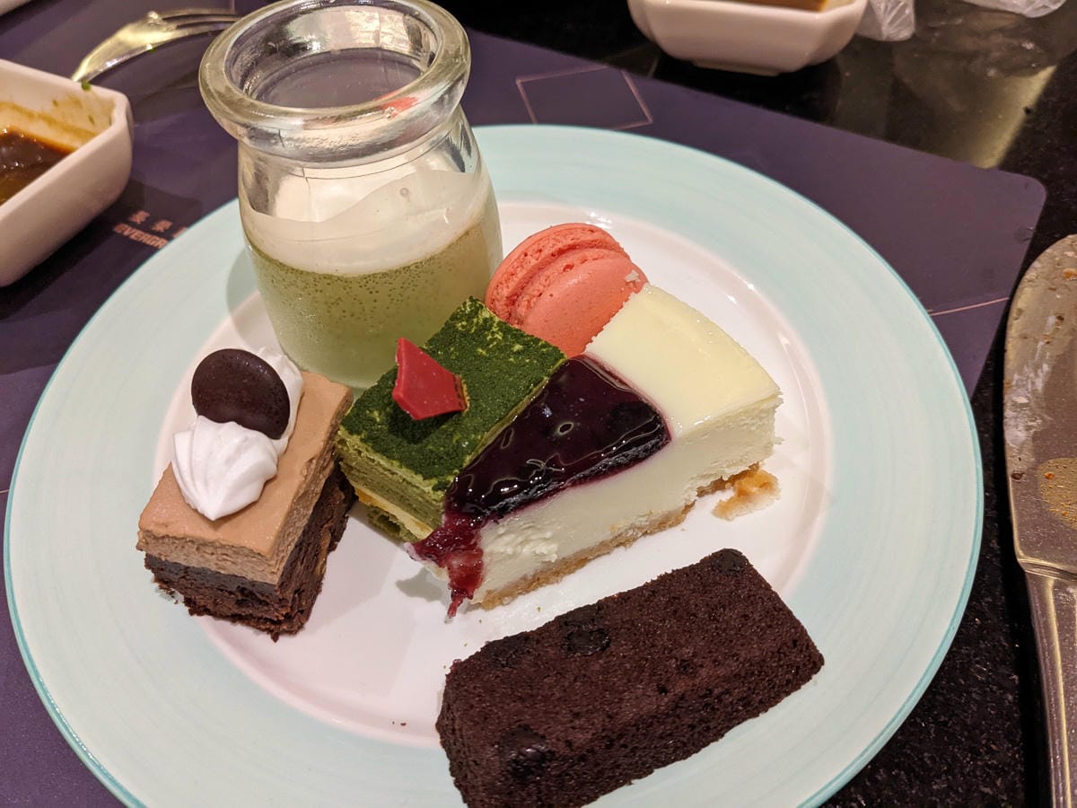 長榮鳳凰礁溪溫泉一泊二食早餐可中午吃太完美