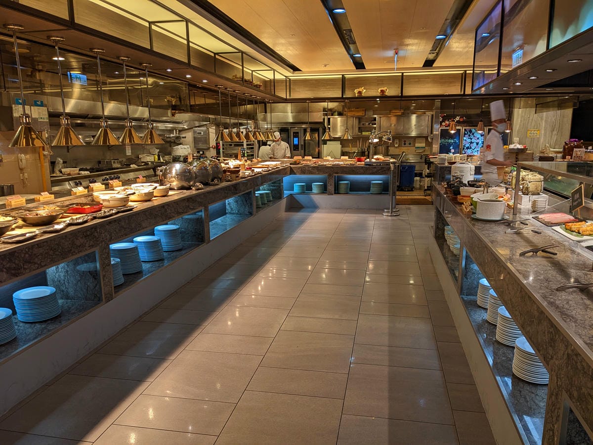 長榮鳳凰礁溪溫泉一泊二食早餐可中午吃太完美