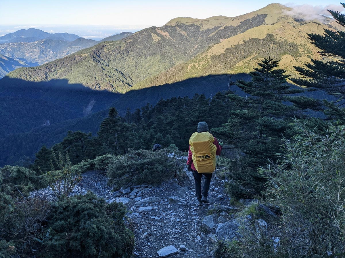 奇萊主北｜回家前最煎熬非破碎地形拉繩攀岩