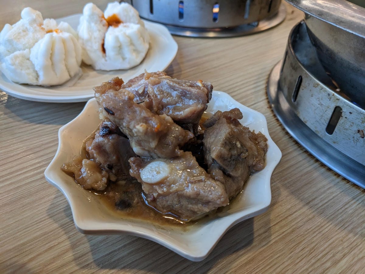 富美海鮮火鍋宜蘭店｜飲料冰淇淋蔬菜吧港點吃到飽