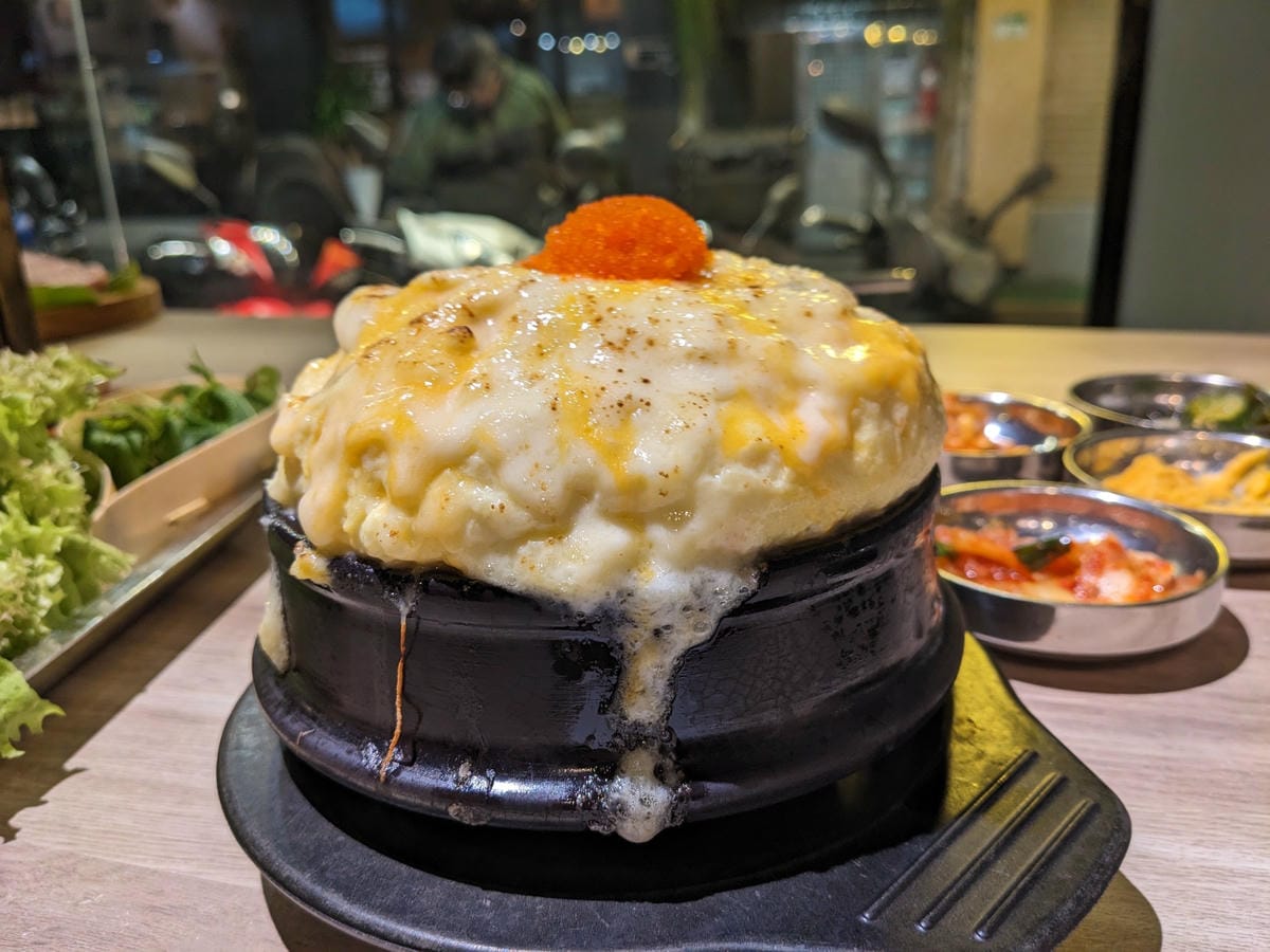 台北燒酒烤烤豬 – 韓式專人燒烤免動手