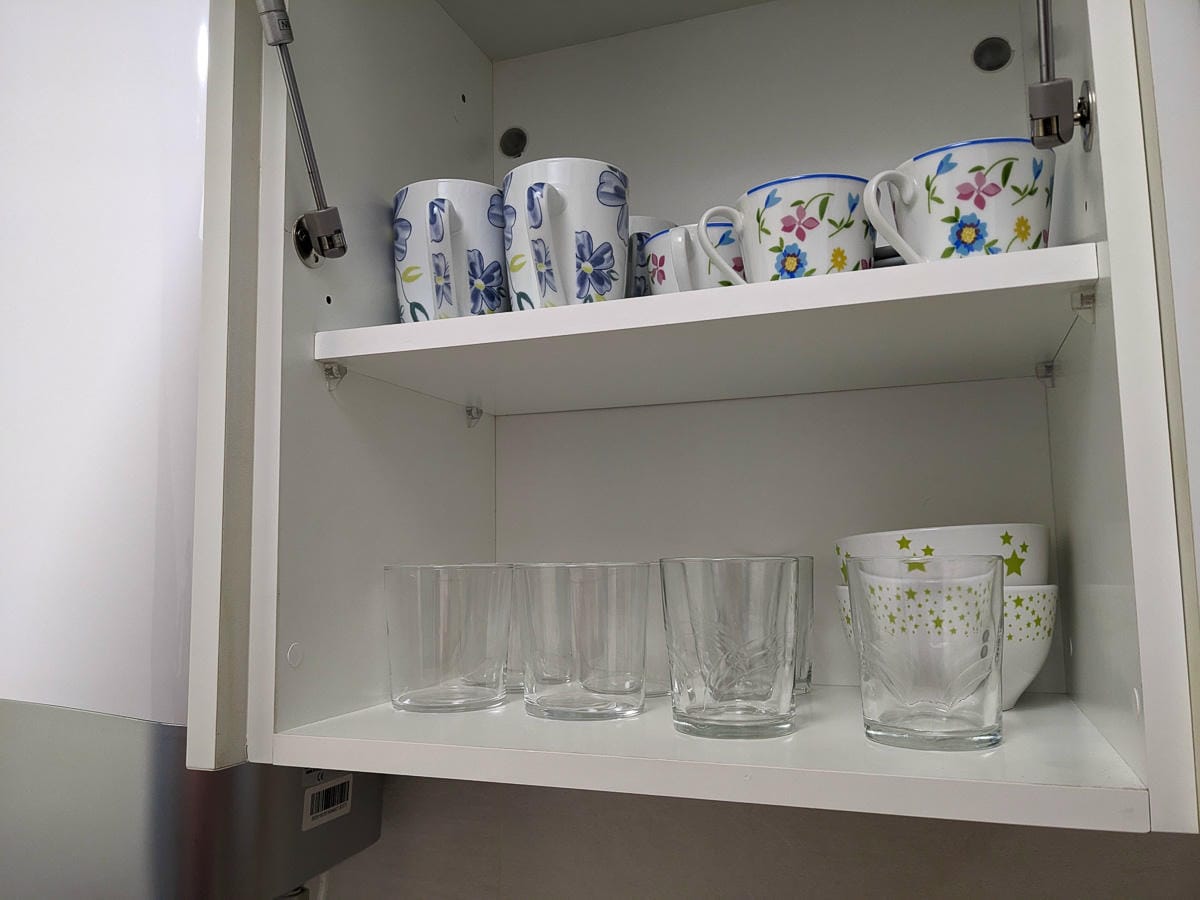 西班牙朝聖後Santiago公寓住宿洗衣機廚房超市通通有