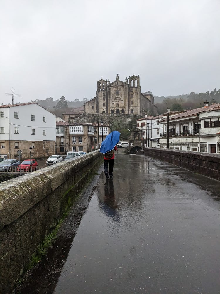 朝聖者護照馬德里哪裡買