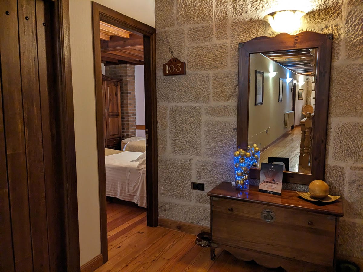 Padrón自帶集水功能西班牙老房子飯店