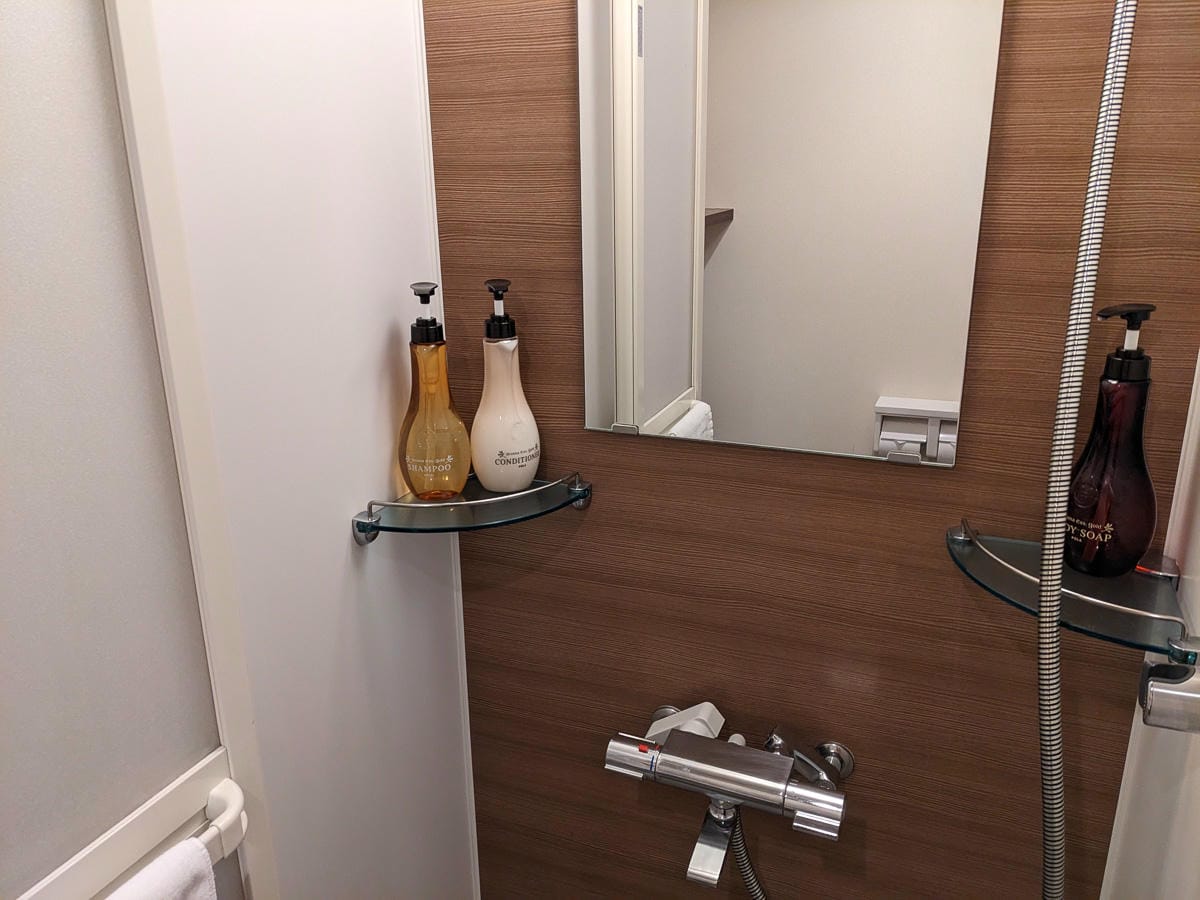 和歌山車站溫泉飯店Dormy inn早餐海鮮丼隨你吃