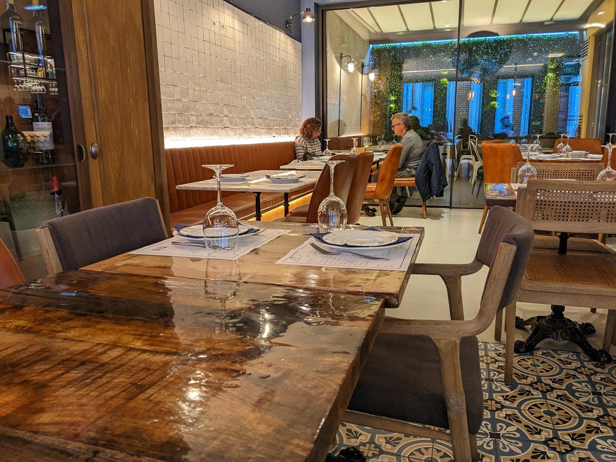 波多餐廳海鮮好吃又低調 meia nau porto