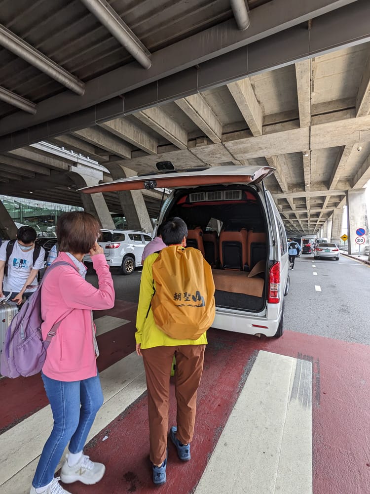 曼谷飯店公寓住沙通Sabai Sathon交通100分