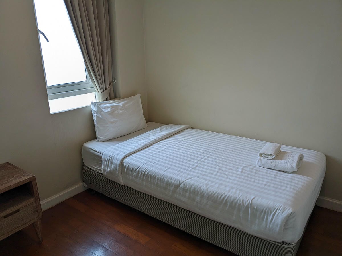 曼谷飯店公寓住沙通Sabai Sathon交通100分