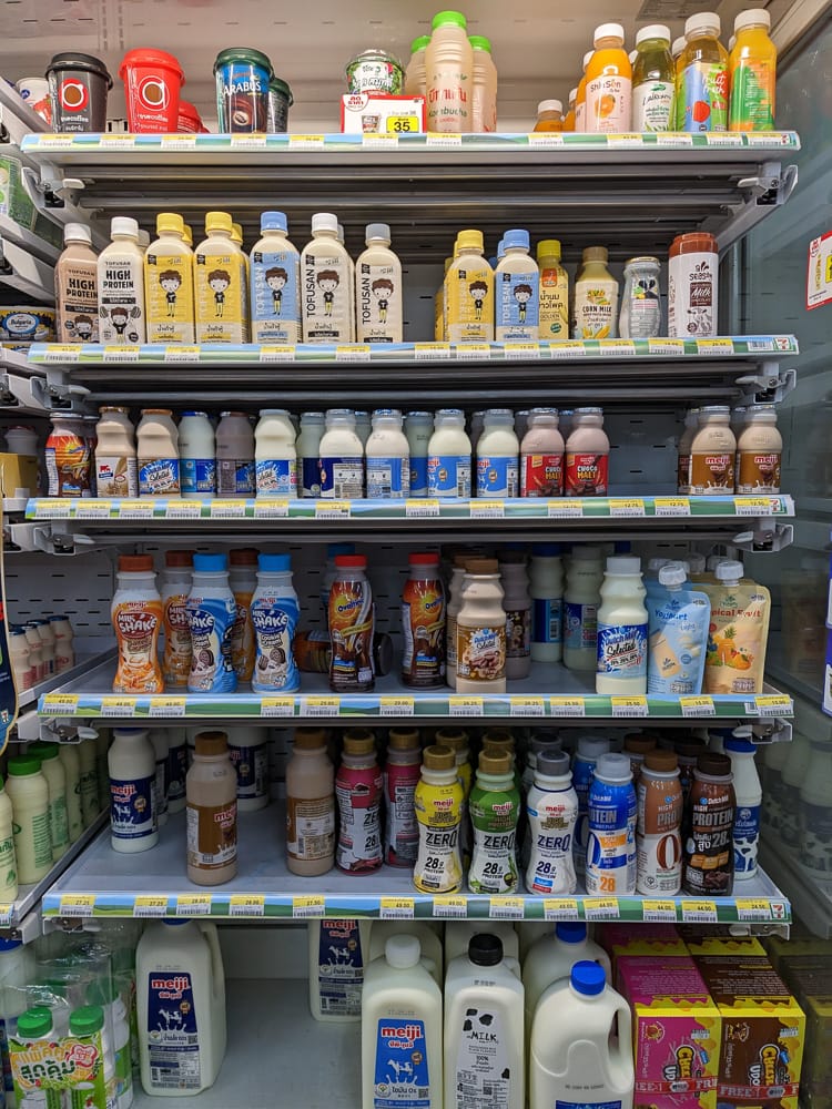 曼谷飯店公寓住沙通Sabai Sathon交通100分