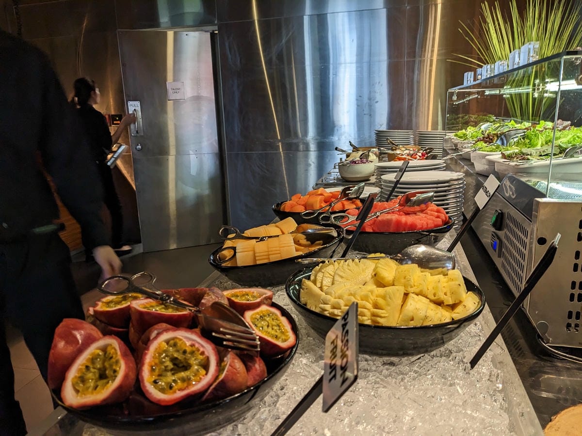 曼谷kitchen table w hotel飯店吃到飽推薦