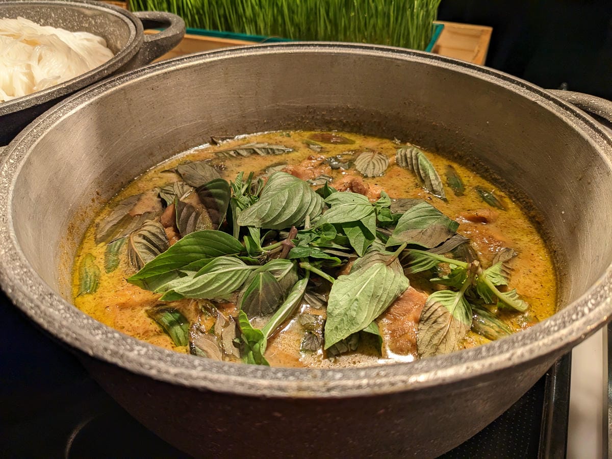 曼谷kitchen table w hotel飯店吃到飽推薦