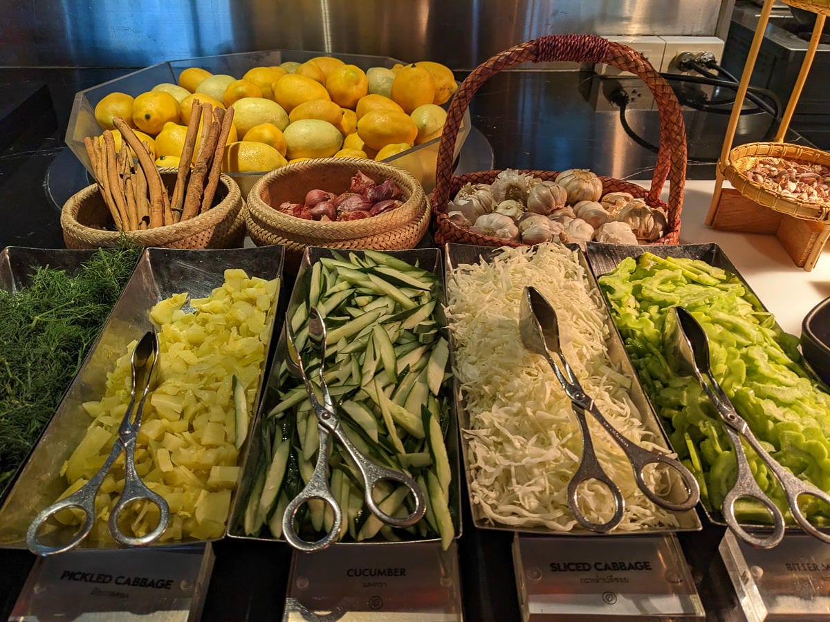 曼谷kitchen table w hotel飯店吃到飽推薦