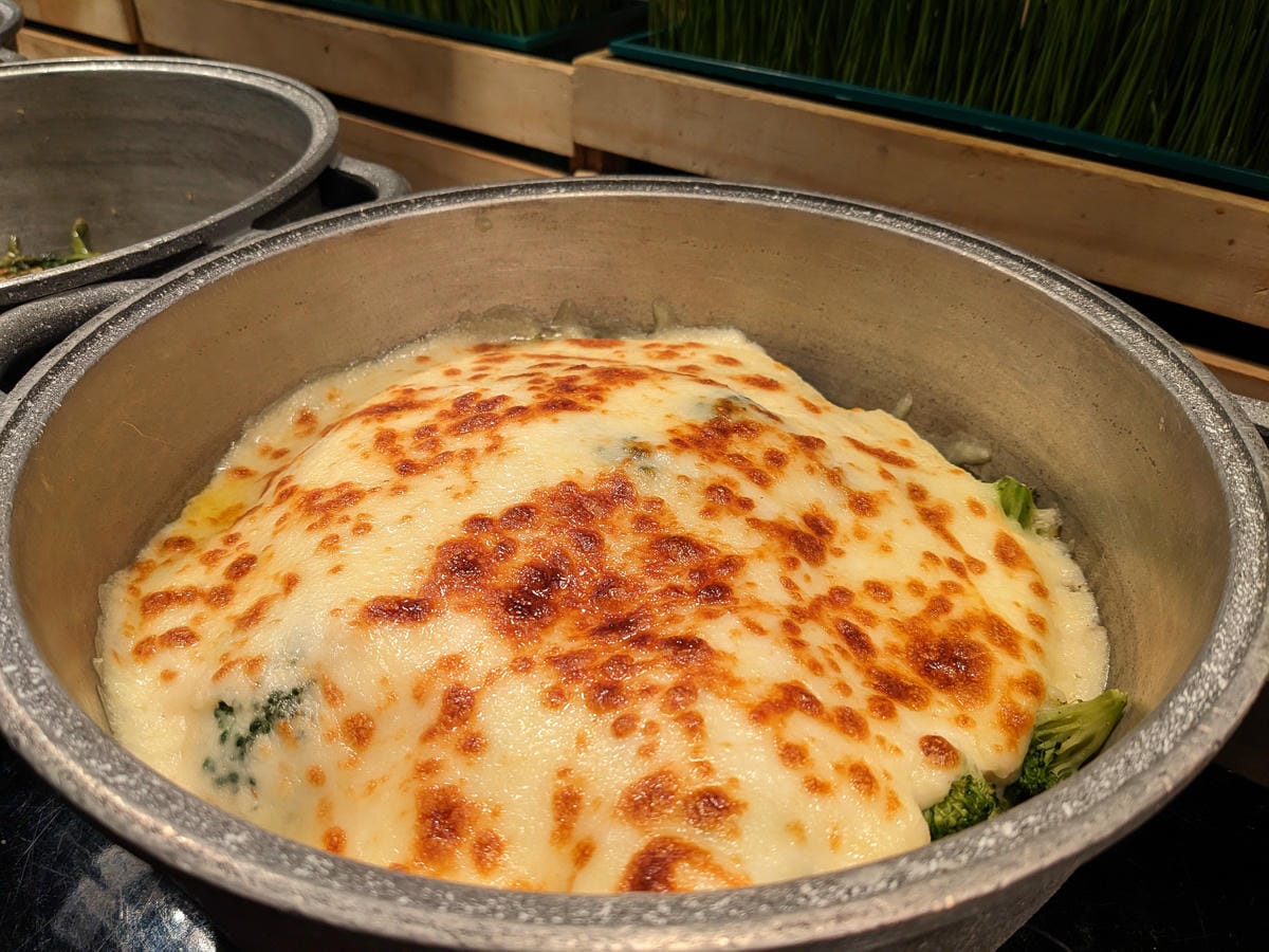 曼谷kitchen table w hotel飯店吃到飽推薦