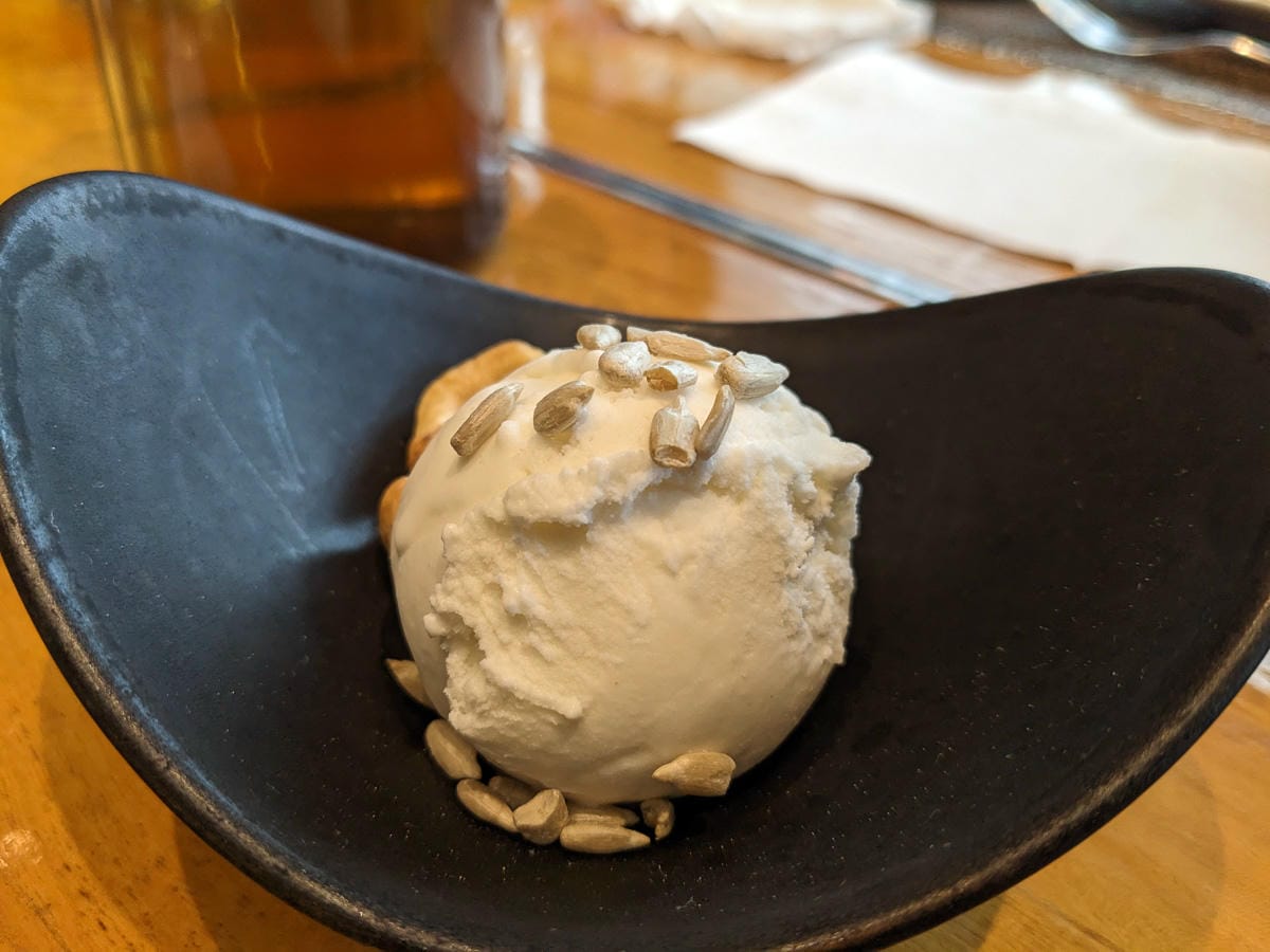 曼谷kitchen table w hotel飯店吃到飽推薦